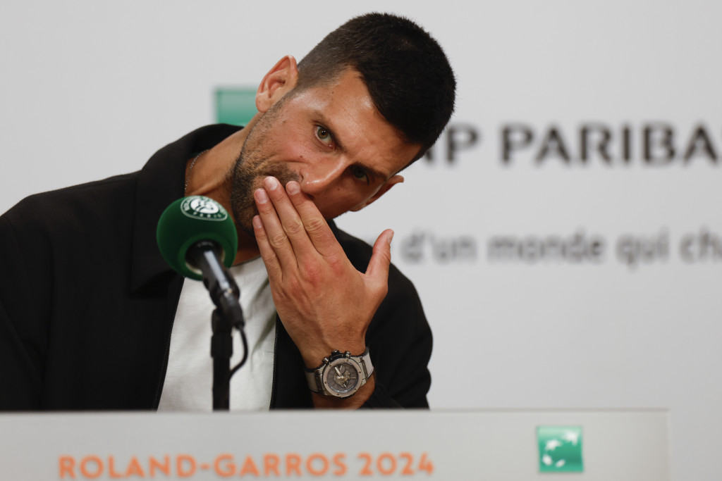 NOVAK JE GOSPODIN KAKVOG NEMA Đoković čuo da sin rivala boluje od teške bolesti, a onda jednim potezom oduševio sve