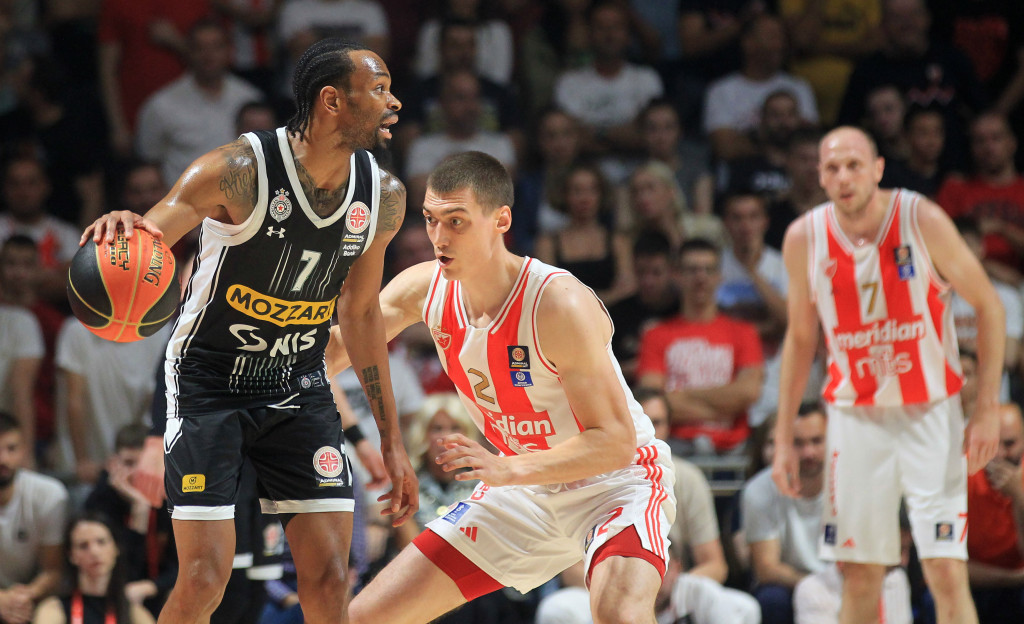 DRUGI MEČ FINALA Zvezda za titulu, Partizan za prekid crnog niza