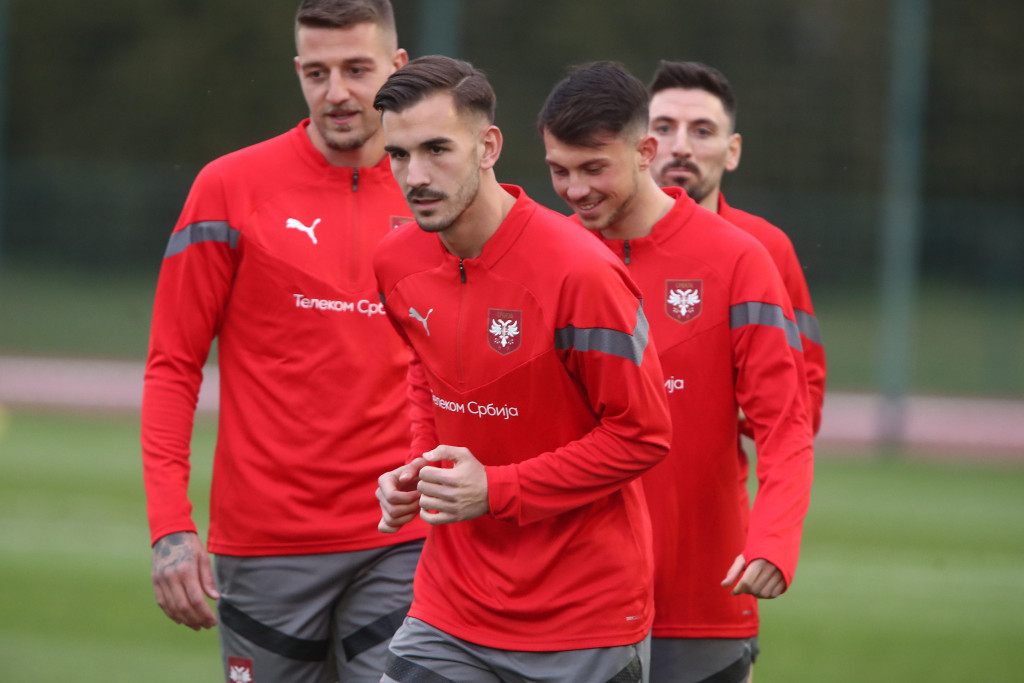 STOJIĆ ZVANIČNO NAPUSTIO CRVENO-BELE Zvezda dobro zaradila, srpski reprezentativac došao kod Lazetića u Izrael