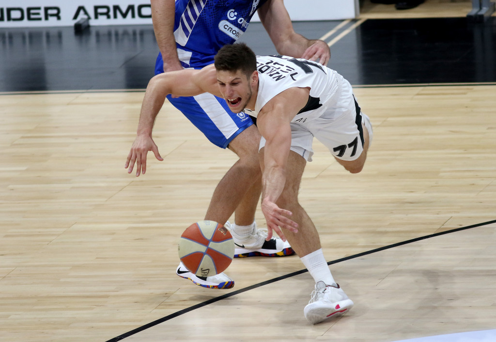 CEDEVITA OLIMPIJA SE NE ŠALI Stiže bivši plejmejker Partizana
