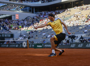 ZVEREV SERVIRAO OSVETU I PLASIRAO SE U FINALE ROLAN GAROSA Nemac ide na megdan Alkarazu, igraće i za Novaka
