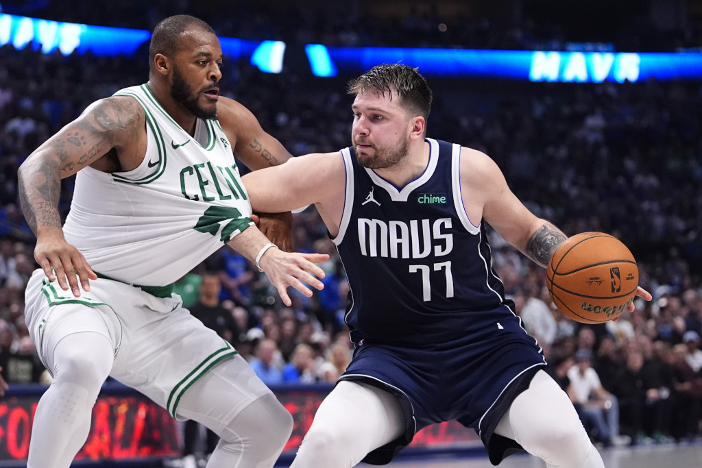 IGRAĆE SE JOŠ Dončić održava Dalas u životu, Boston demoliran sa 38 poena razlike - može li da se dogodi čudo?
