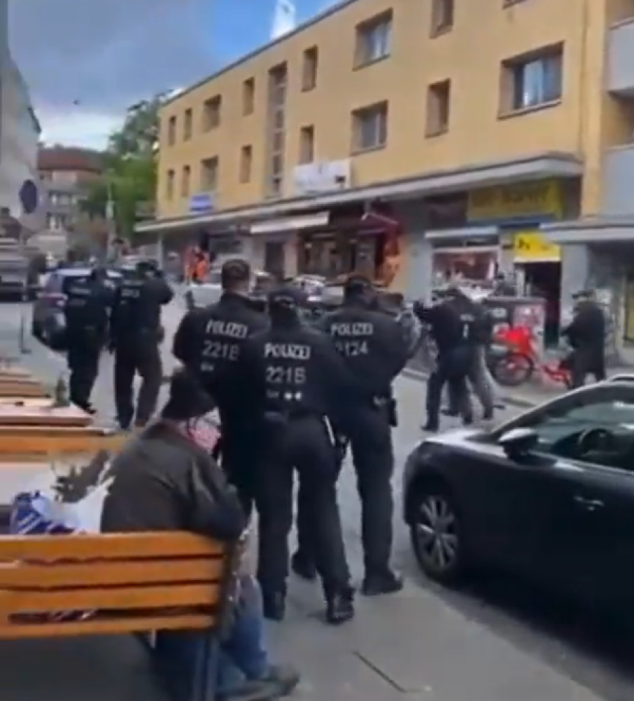 NOVE INFORMACIJE IZ HAMBURGA Pojavio se snimak sa napadačem, ozbiljan pokolj jedva sprečen (VIDEO)