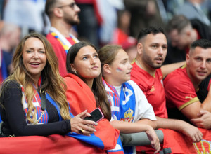 NOLE POŽELEO SREĆU "ORLOVIMA" Đoković se oglasio sa video bima stadiona u Gelzenkirhenu pred meč Srbije i Engleske