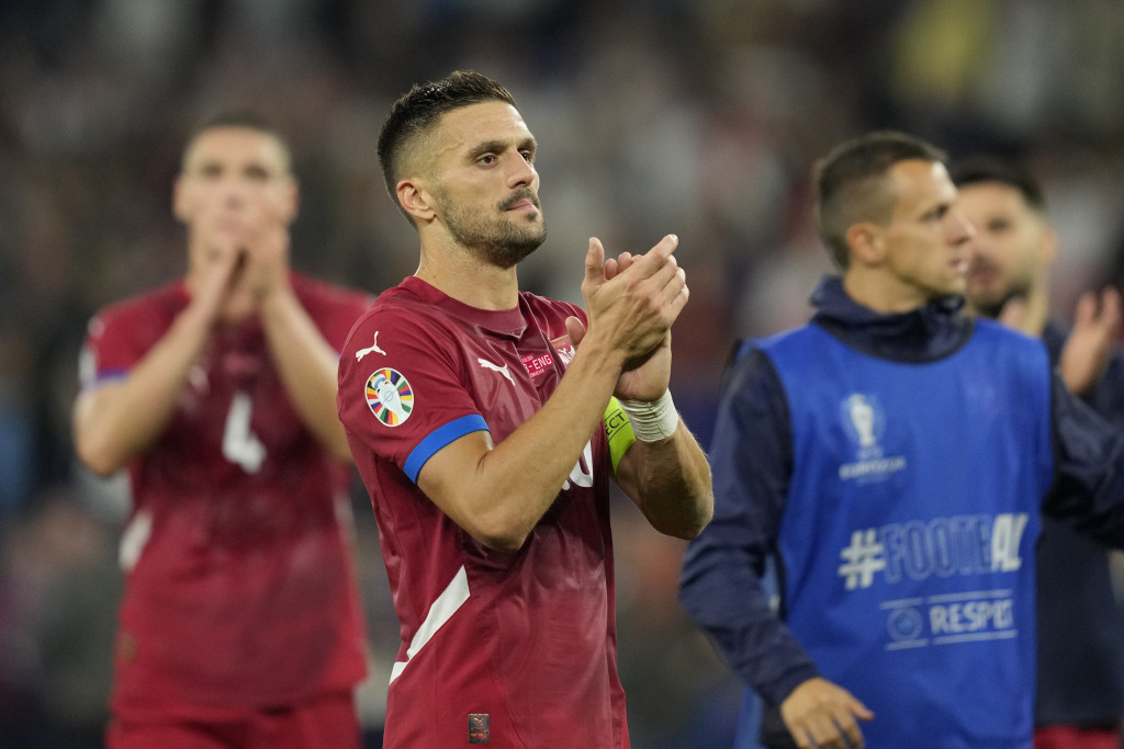 REČI KOJE SU "ZAPELILE" CELU SRBIJU Tadić digao na noge sve: Kapitenska izjava ili unošenje nemira u redove "orlova"?