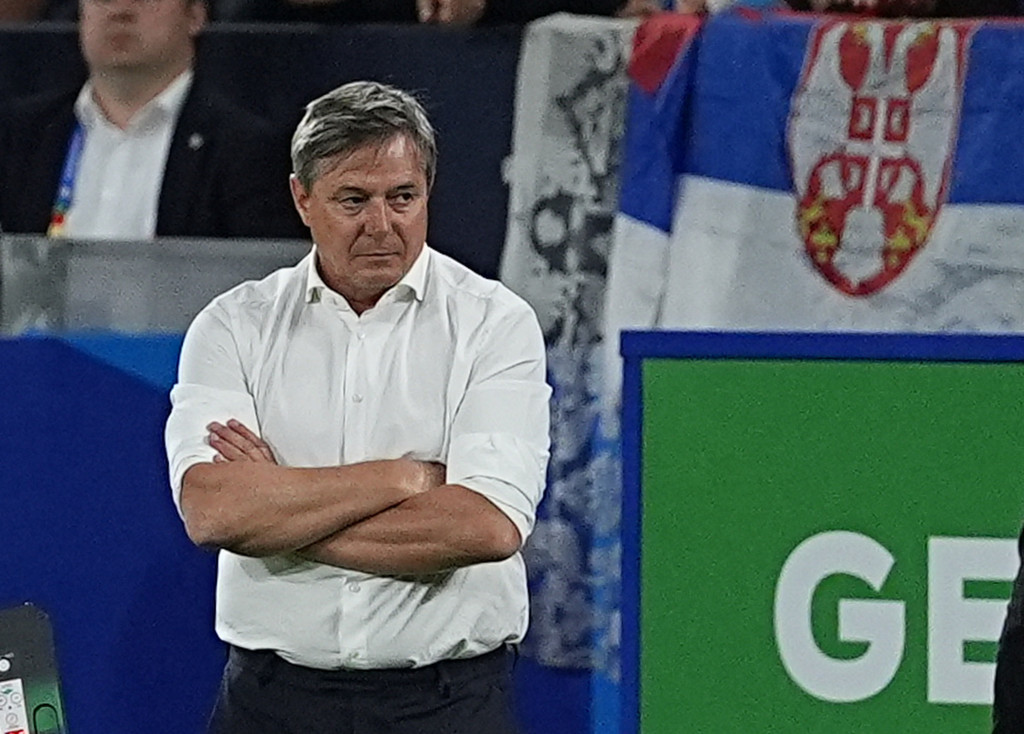 SADA JE SVE JASNO Evo kad Piksi leti sa klupe "orlova"