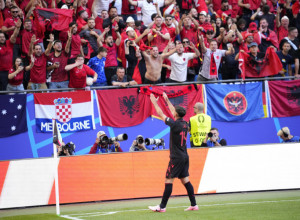 KAZNA ZA MRŽNJU PREMA SRBIJI Zajedničko orgijanje Hrvata i Albanaca je videla UEFA, evo šta ih čeka