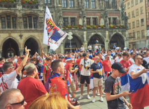 EUFORIJA U MINHENU Posebna organizacija za Srbe bez ulaznice - "orlovi" će imati podršku 20.000 ljudi (FOTO)