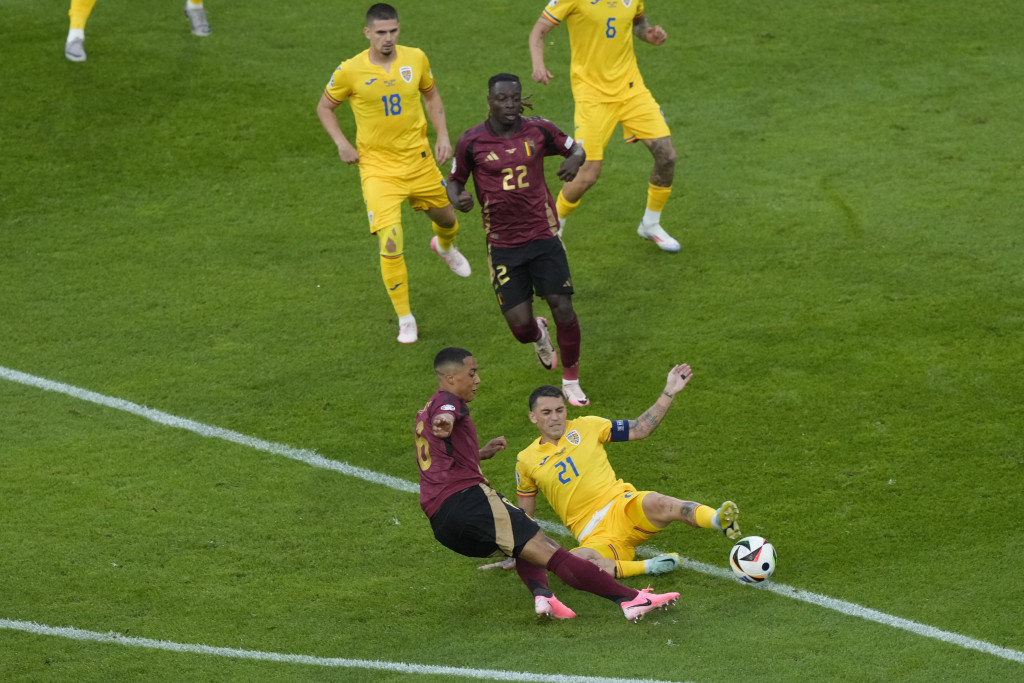 MALEROZNI LUKAKU, ALI BELGIJA JE POLOŽILA POPRAVNI Potpuna ludnica u grupi, svi imaju isti broj bodova
