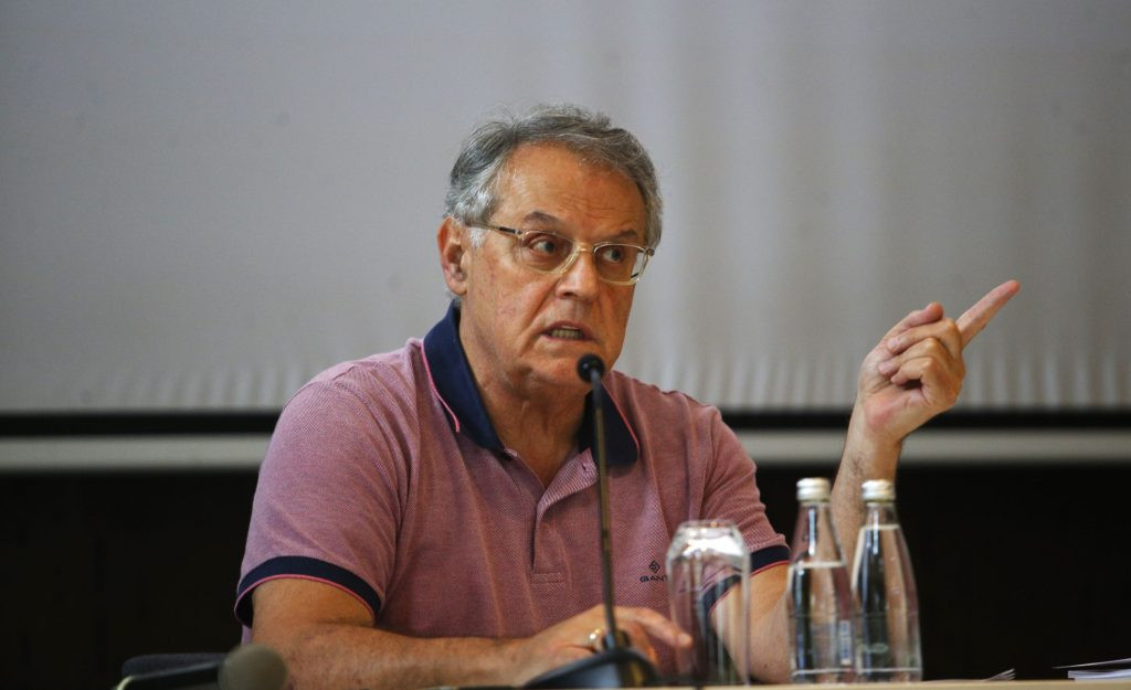 ČOVIĆ SMIRUJE STRASTI Suđenje Zvezdi i Partizanu bilo je skandalozno, ali...