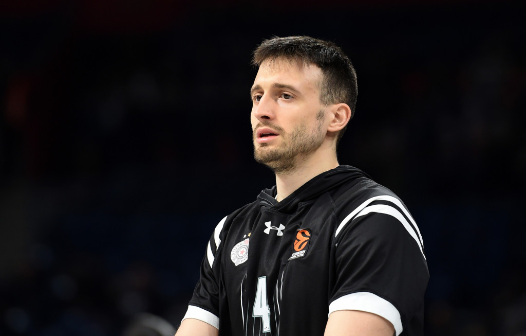 AVRAMOVIĆ O OSTANKU U PARTIZANU Šta će biti sa klubom, to me ne zanima u ovom trenutku