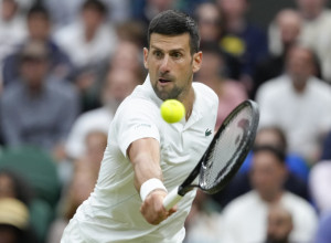 NOVAK POSLE PREOKRETA DO OSMINE FINALA VIMBLDONA Đoković dobio igru nerava i zakazao okršaj sa učenikom