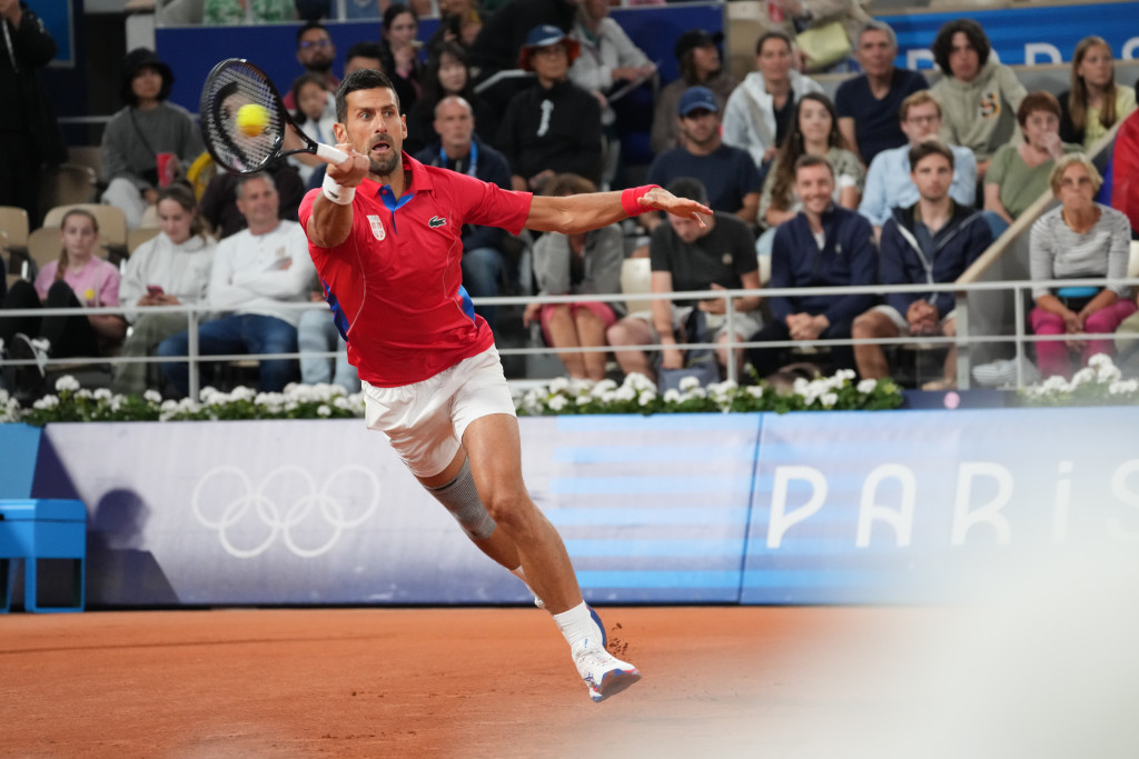 NOLE POSLAO JASNU PORUKU IZ PARIZA Đoković se opasno nameračio na zlato:  Nije imao milosti prema Australijancu, čeka Nadala u drugom kolu