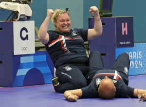 RADUJ SE SRBIJO, STIGLO PRVO ZLATO Fantastični Mikec i Arunovićeva olimpijski šampioni!