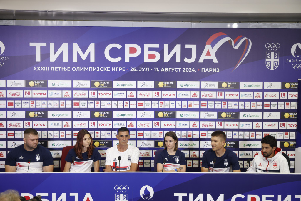 SREĆNO, SRPKINJE I SRBI Angelina, Armin, Jelena i Ognjen otišli put Pariza da nam osvetlaju obraz na Olimpijskim igrama