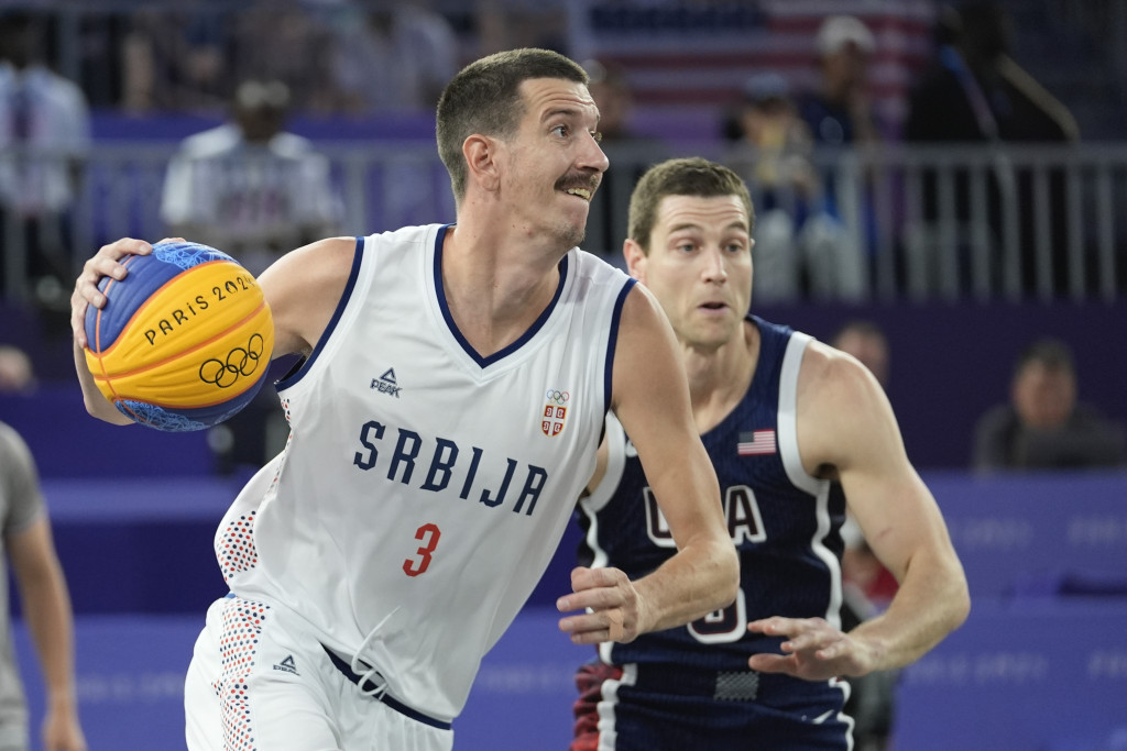 STOJAČIĆ POGODIO ZA POBEDU Srbija posle drame srušila nezogne Holanđane