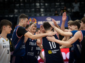 LUDILO KAKVO SE NE PAMTI Kostić u poslednjoj sekundi trojkom posle dva produžetka odveo Srbiju u finale EP!