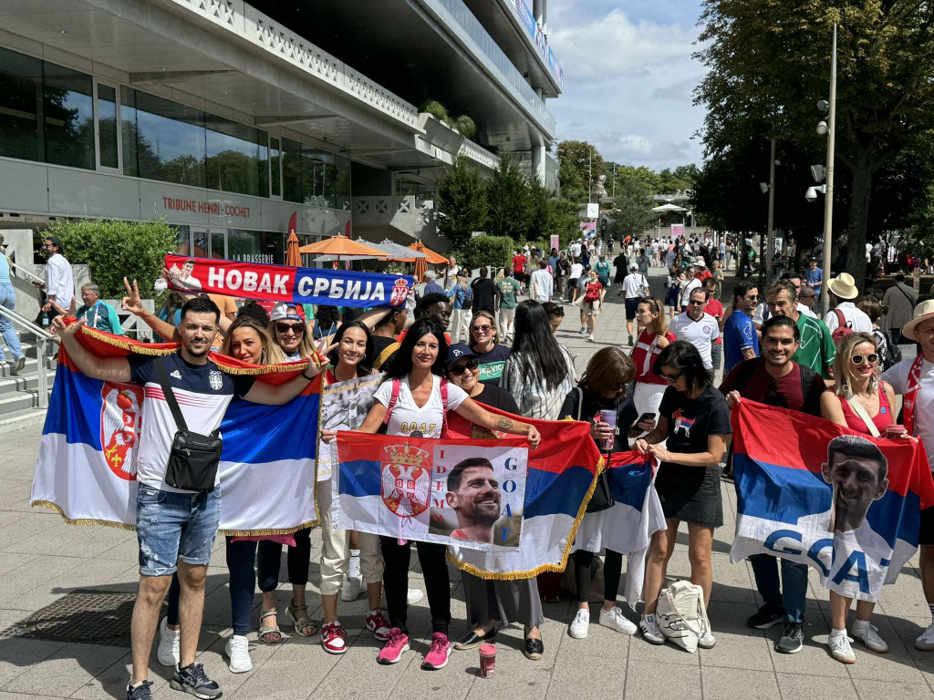 POTPUNA LUDNICA Novak će imati neviđenu podršku u istorijskom meču protiv Alkaraza (VIDEO)