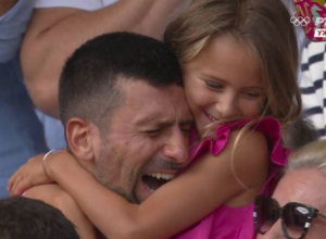 SLAVLJE KOJE ĆE ZAUVEK PAMTITI Novak zaplakao u zagrljaju ćerke Tare, emotivna slika koja nema cenu