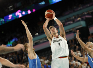 SVETSKI ŠAMPIONI PREJAKI ZA HELENE Nemačka prvi polufinalista Olimpijskih igara