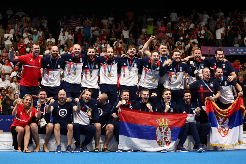 MIRNO SPAVAJ SRBIJO, JOŠ UVEK SI VATERPOLO SILA "Delfini" razbili Hrvate za treće uzastopno zlato na Olimpijskim igrama