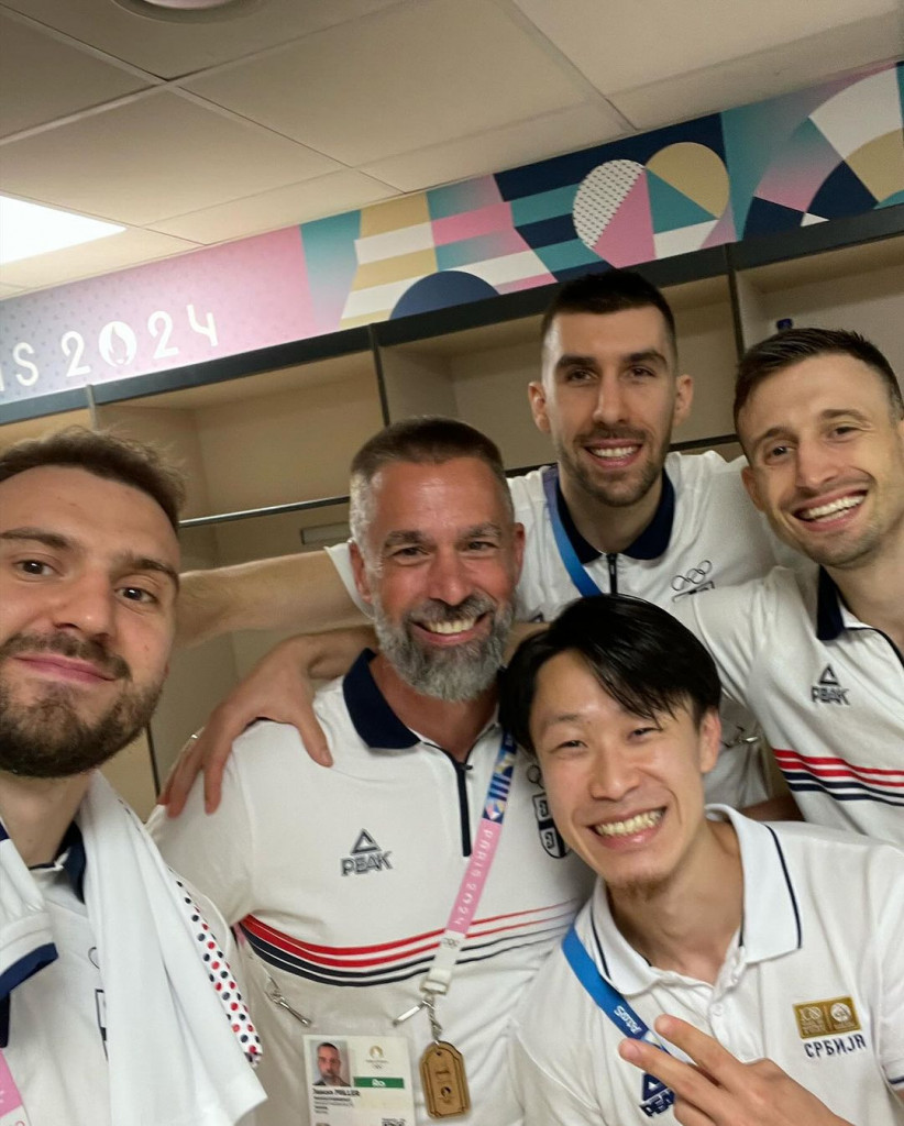 KO JE JAPANAC U KOŠARKAŠKOM TIMU SRBIJE? Mnoge je iznenadio stranac u opremi reprezentacije, evo koja je njegova uloga