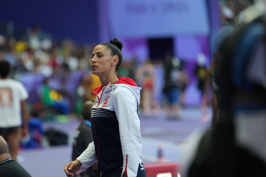 ČOVEK IZ NARODA Nećete verovati kada budete videli odakle je Ivana Španović ispratila doček olimpijaca (VIDEO)