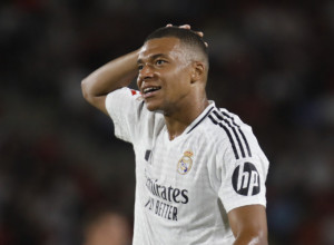 KRALJ UMALO OD GOTOVOG NAPRAVIO VERESIJU Mbape ponovo u metu, Real savladao Alaves
