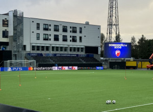 STADION KOG VIŠE NEĆE BITI Pogledajte kako izgleda "Aspmira", mesto na kom će Zvezda igrati protiv Bode Glimta i otkud mu uopšte dozvala UEFA (VIDEO/FOTO)