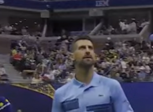 ČOVEČE, HVALA TI... Legenda strala pred Novaka i izgovorila reči koje niko nije očekivao