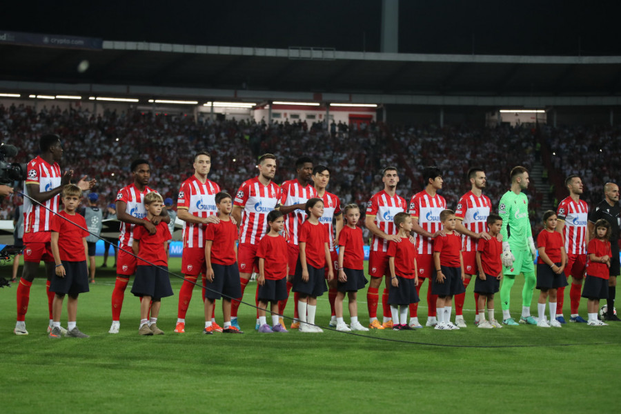(IPAK) ODLAZI SA "MARAKANE" Ajaks poslao Zvezdi ponudu od 7.000.000 evra