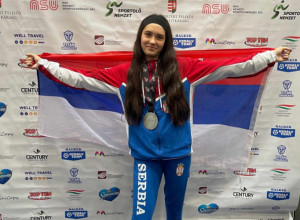 BRAVO, JOVANA, PONOSU SRBIJE Mlada Damjanovićeva je vicešampion sveta u kik-boksu: Slava Tebi, Bože!