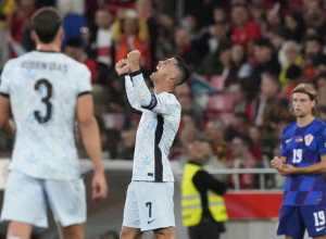 ISTORIJSKI MOMENAT U LISABONU Kristijano Ronaldo postigao 900. gol u karijeri