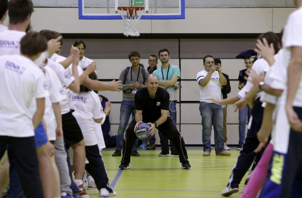 POTPREDSEDNIK NBA LIGE ZA SPORT.ALO O JOKIĆU Ove reči poznatog funkcionera odzvanjaju regionom