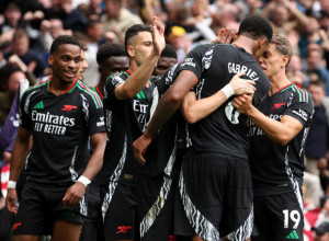 PORAZ TOBDŽIJA Njukasl prekinuo lošu seriju i srušio Arsenal