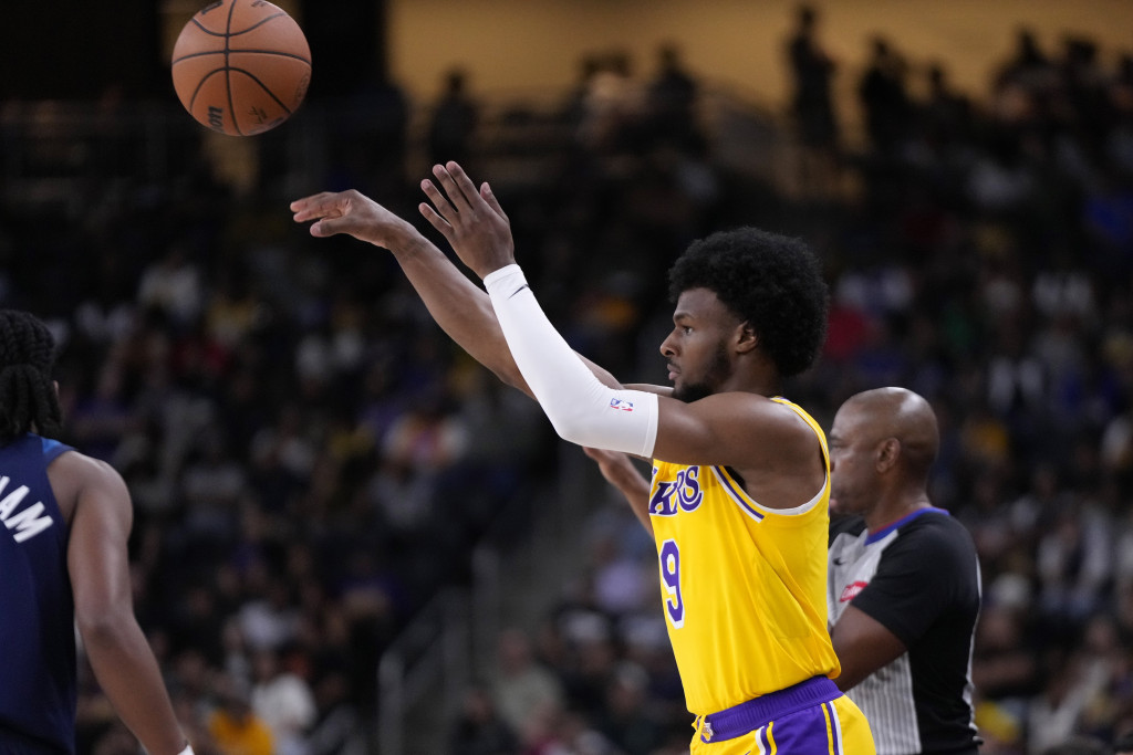 STAO JE NBA SVET Neslavan debi Lebronovog sina, bivši košarkaš Partizana - mizeran