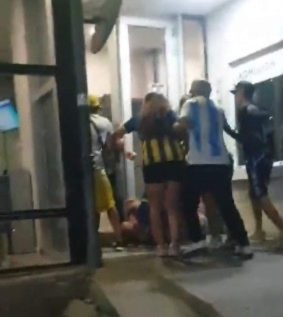 UZNEMIRUJUĆE SCENE Ubijen poznati vođa navijača! (VIDEO)