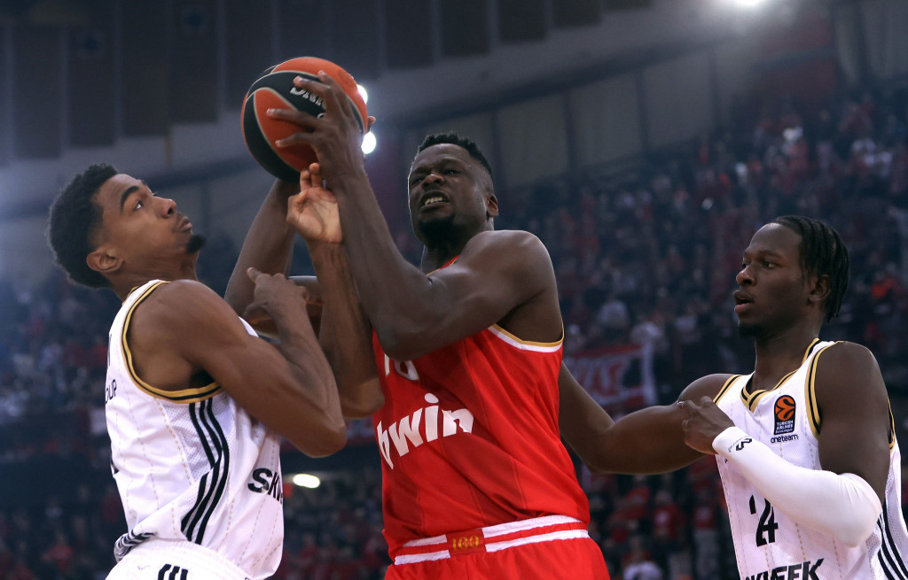 PALI POSLE DRAME Asvel poražen od Olimpijakosa pred meč sa Zvezdom