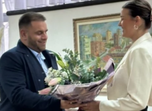 ČUKARICA NAGRAĐUJE SVOJE SPORTISTE Plaketa za srpsku odbojkašicu Bojanu Milenković