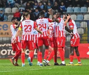 CRVENO-BELI PONOS Veliki trenutak za Zvezdu, šampion ima razloga za slavlje (FOTO)