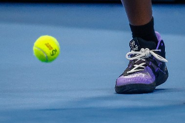 TENIS ZAVIJEN U CRNO Preminuo osvajač 19 grend slem titula
