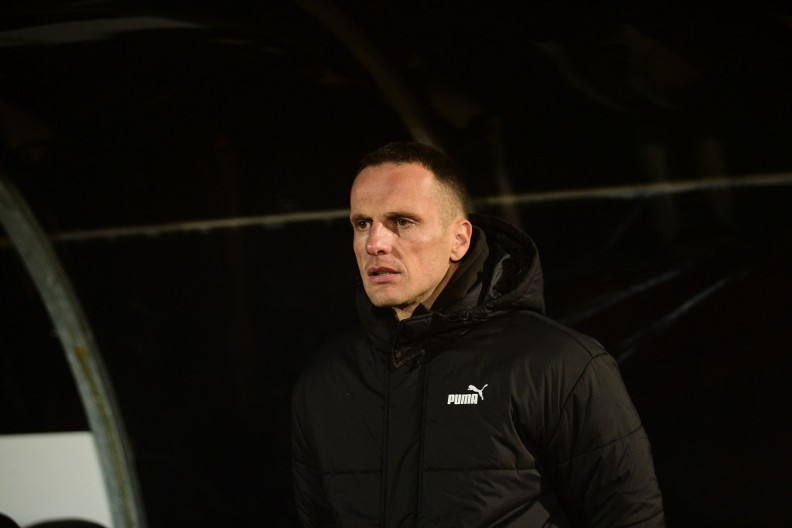 PARTIZANOV VOJNIK Jovanović šmekerskim potezom počeo konferenciju