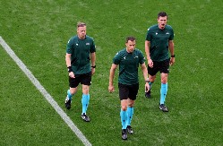 VEĆ JE JEDNOM SUDIO PROTIV ISTOG PROTIVNIKA Određen sudija za meč Srbija - Danska, "zvezdaši" ga ne pamte po lepom