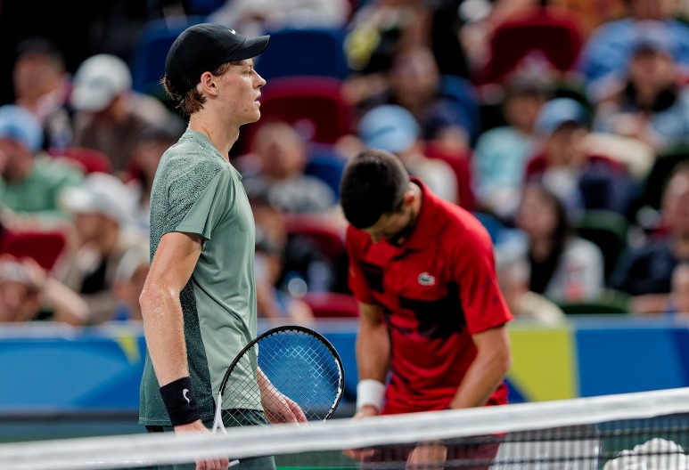 NOVAK MU NEĆE OSTATI DUŽAN Veliki Đokovićev rival izjavom razbesneo Noletove fanove