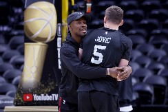 AMERIKA U ŠOKU Sprema se ogroman trejd - Dončić dobija paklenog saigrača pravo iz Jovićevog naručja