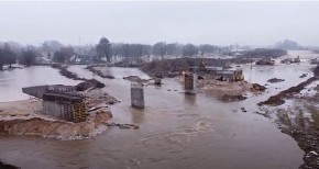 ENGLESKA U SUZAMA Poznati sportista nestao u poplavama, veruju da je mrtav