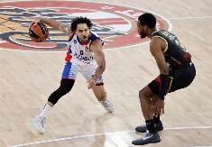 LOŠE VESTI ZA "VEČITE" Šejn Larkin se oporavio od povrede i igraće protiv Zvezde i Partizana