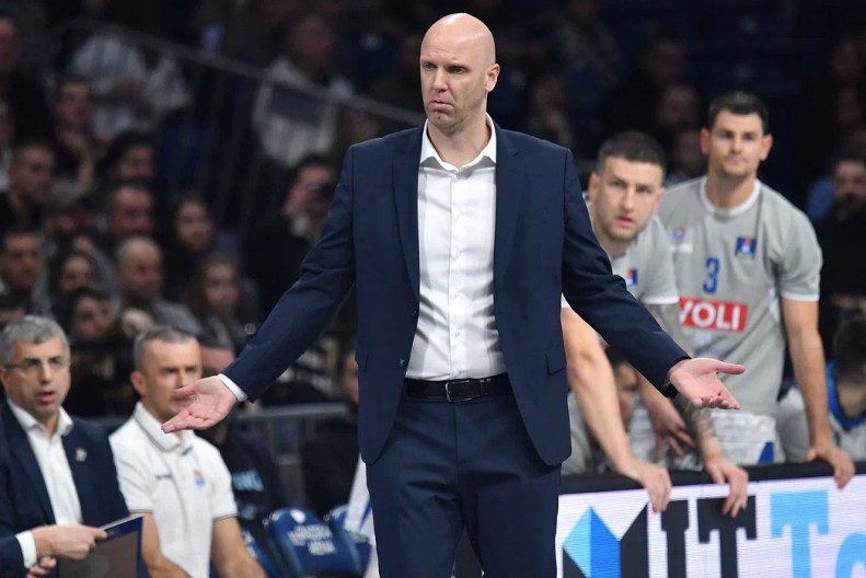 MORAMO DA SE SMIRIMO Trener Budućnosti stoji na zemlji posle trijumfa u Areni