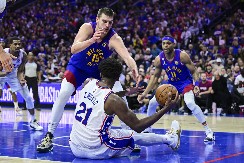 ČEKA GA NOVA PAUZA Jokićev veliki rival ima frakturu sinusa