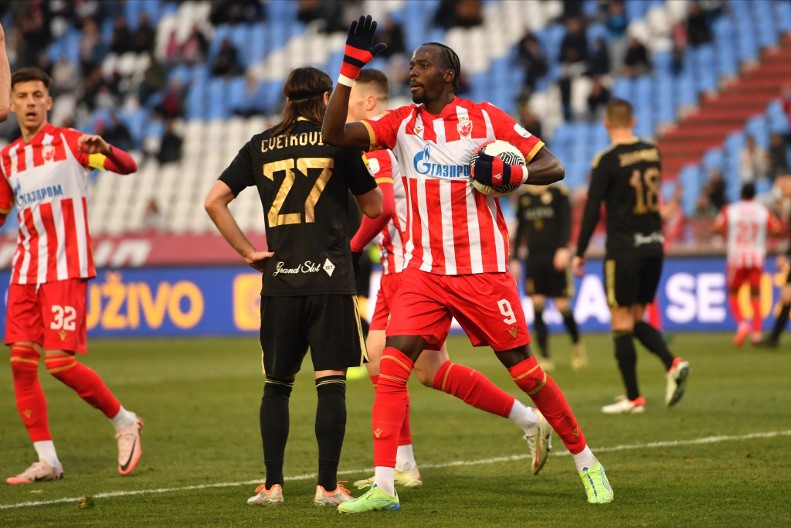 PETARDA ZA KRAJ SJAJNE POLUSEZONE Zvezda se mučila, dva puta gubila, pa na kraju razbila Čukarički